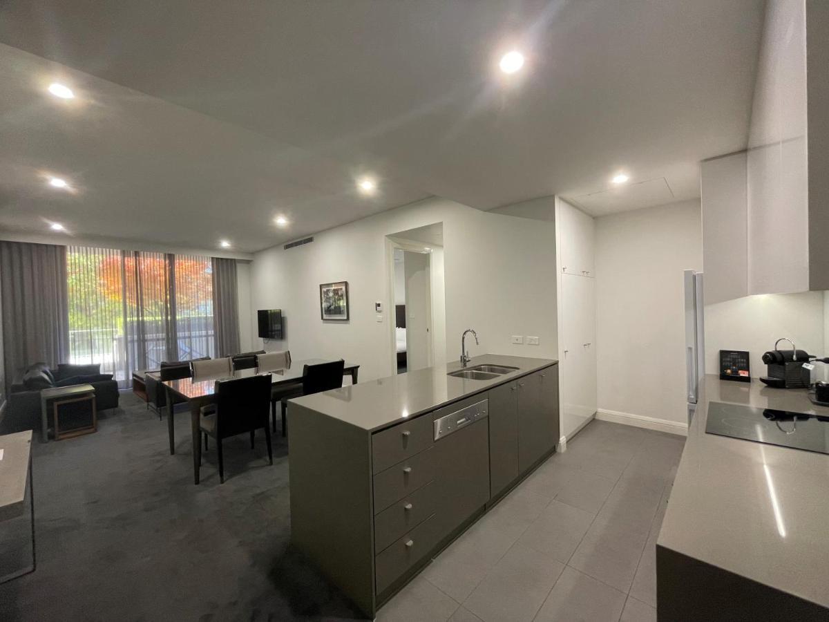 Knightsbridge Canberra Luaran gambar