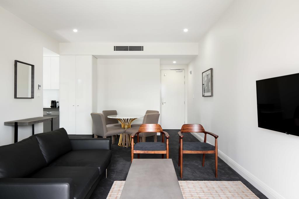 Knightsbridge Canberra Luaran gambar
