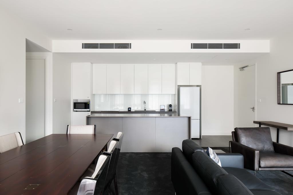 Knightsbridge Canberra Luaran gambar