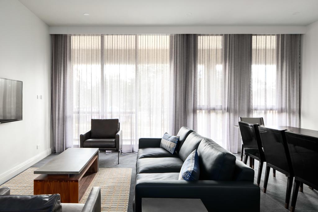 Knightsbridge Canberra Luaran gambar